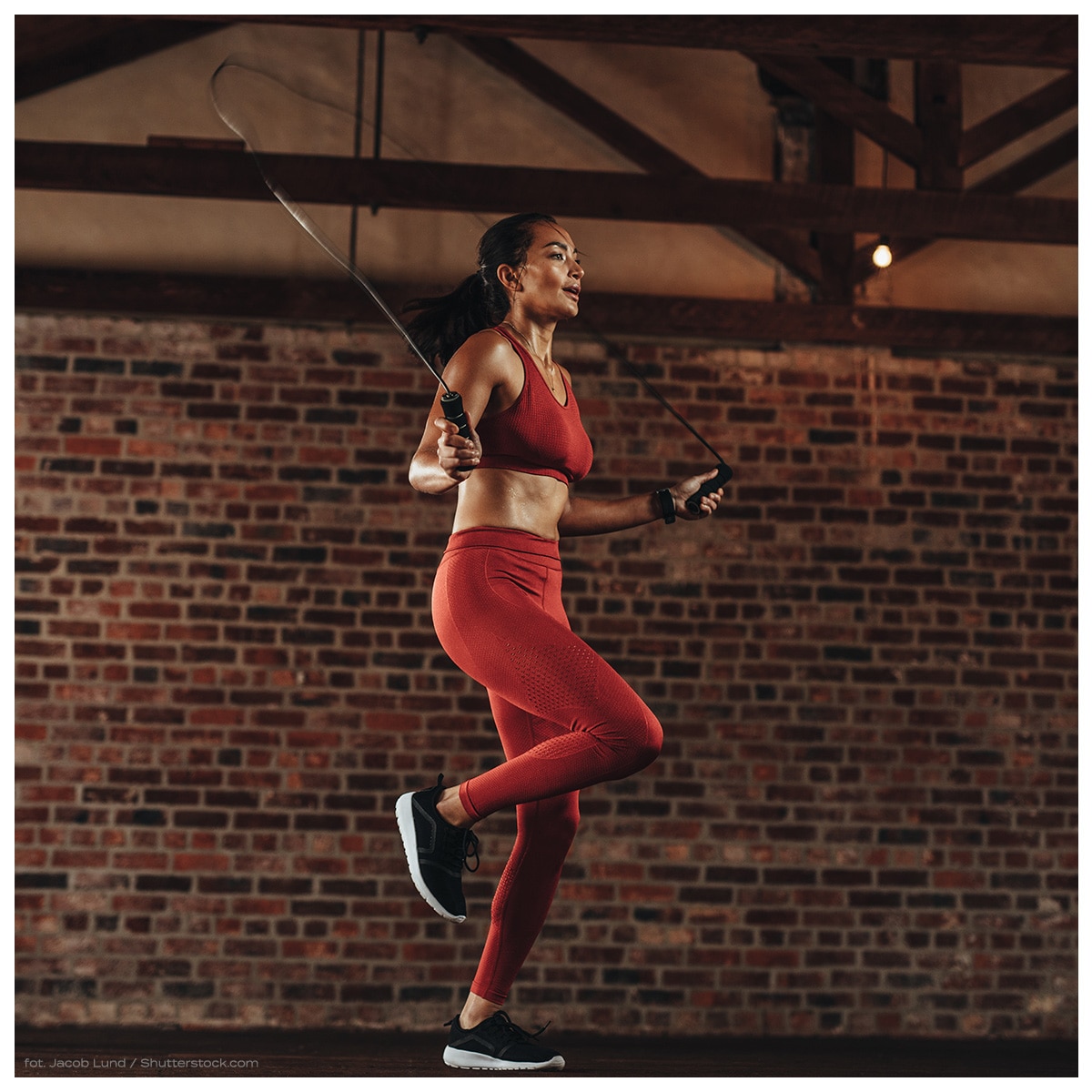 Trening ze skakanką - przykładowe ćwiczenia