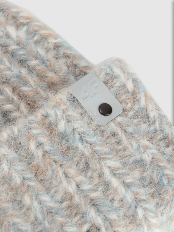 Damska czapka zimowa 4F 4FRAW25ACAPF0723 - niebieska