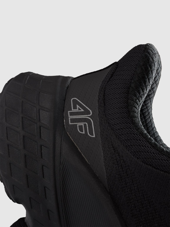 Męskie buty do biegania Freemove Mesh 4F 4FRSS25FSPOM153 - czarne