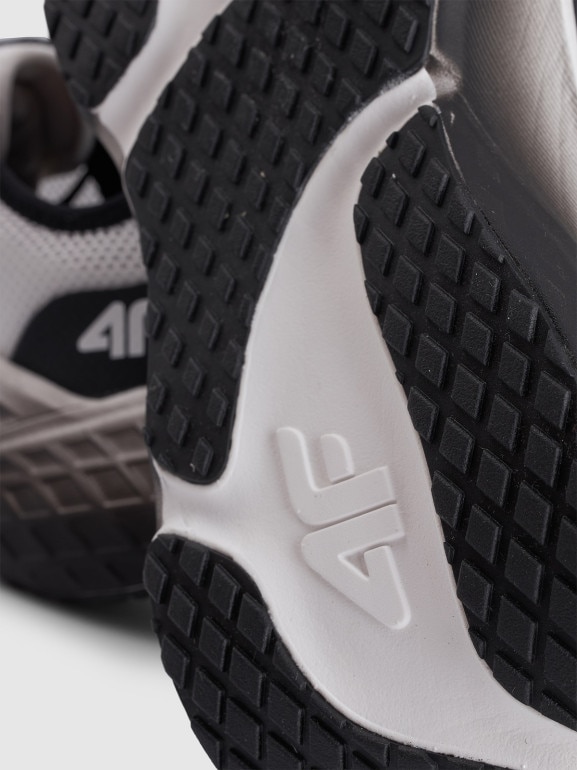 Męskie buty do biegania Freemove Mesh 4F 4FRSS25FSPOM153 - białe