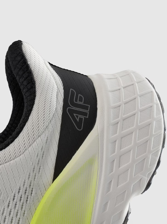 Męskie buty do biegania 4F Freemove Elevated Mesh 4FRSS25FSPOM164 - multikolor