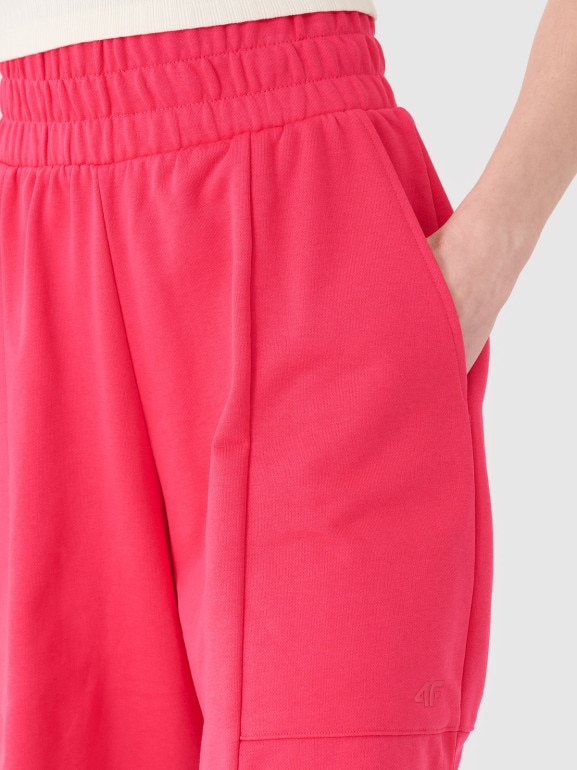 Damskie spodenki dresowe 4F 4FRSS25TSHOF701 - różowe