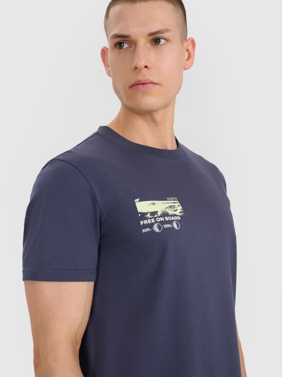Męski t-shirt z nadrukiem 4F 4FRSS25TTSHM2996 - granatowy