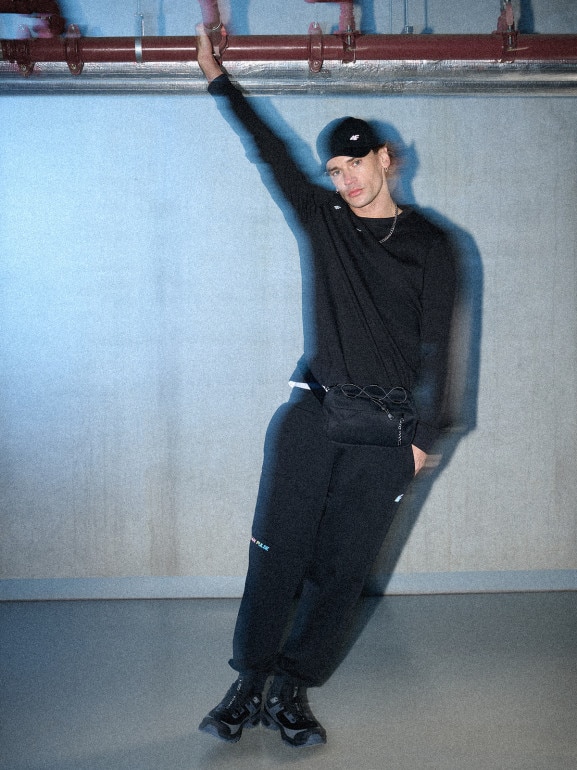 Męski longsleeve z nadrukiem 4F 4FRSS26TLONM660 - czarny