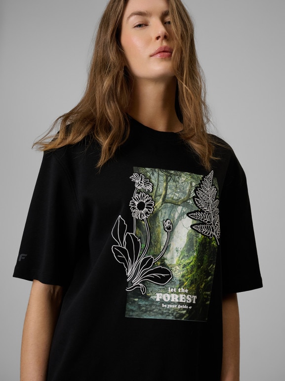 Damski t-shirt z nadrukiem 4F 4FRSS26TTSHF3706 - czarny