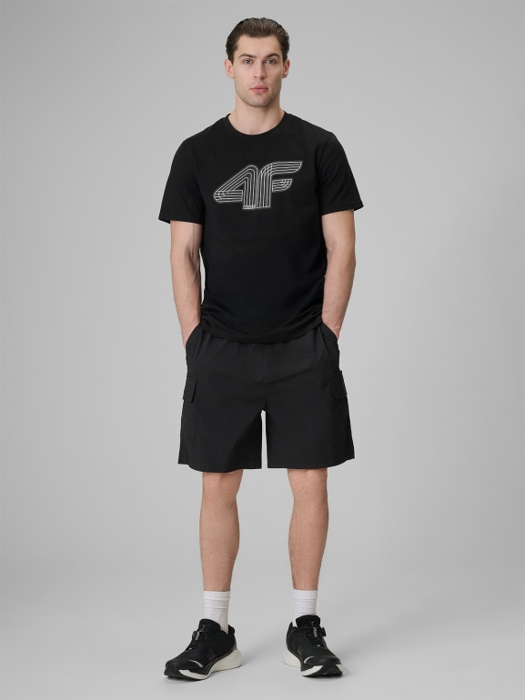 Męski t-shirt z nadrukiem 4F 4FRSS26TTSHM3805 - czarny