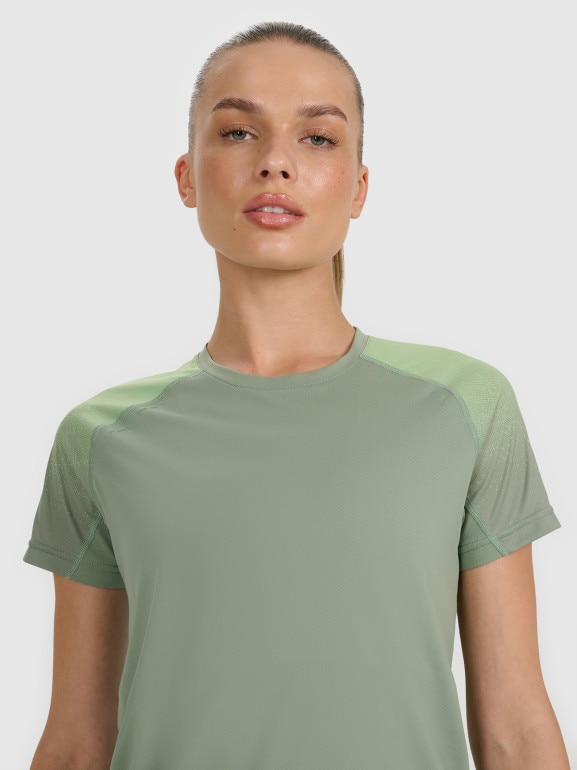Damska koszulka do biegania 4F 4FWAW25TFTSF1510 - zielona