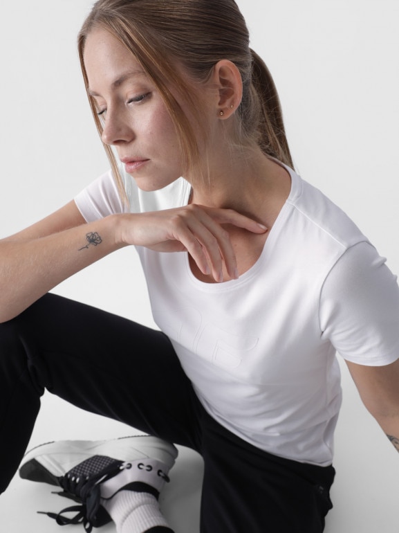 Damski t-shirt z nadrukiem 4F 4FWMM00TTSHF1846 - biały