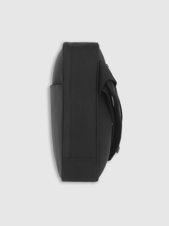 Saszetka na ramię uniseks 4F 4FWSS25APOUU075 - czarna