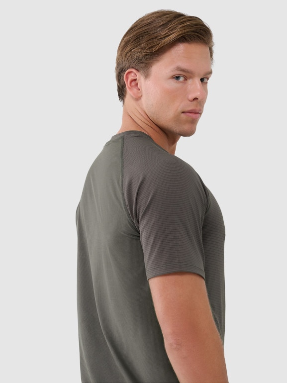 Męska koszulka treningowa 4F 4FWSS25TFTSM1217 - brązowa