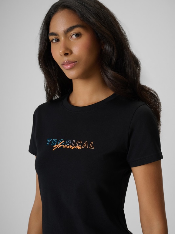 Damski t-shirt z nadrukiem 4F 4FWSS26TTSHF2717 - czarny