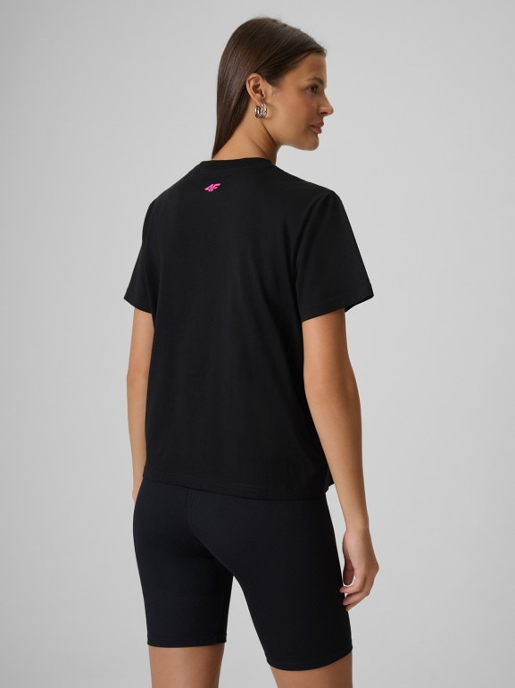 Damski t-shirt z nadrukiem 4F 4FWSS26TTSHF2720 - czarny