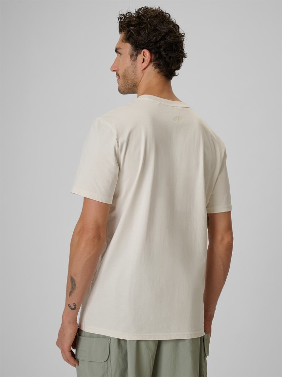 Męski t-shirt z nadrukiem 4F 4FWSS26TTSHM2668 - beżowy
