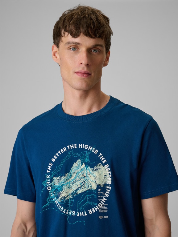 Męski t-shirt z nadrukiem 4F 4FWSS26TTSHM2822 - granatowy