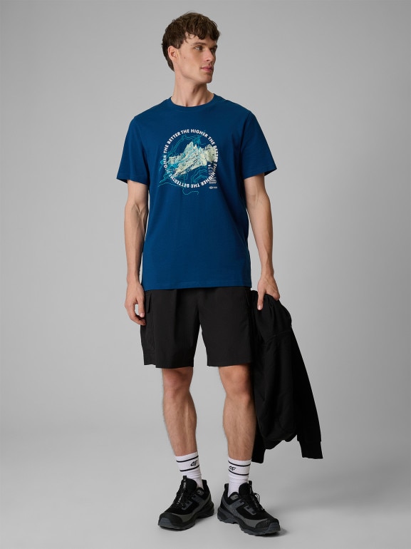 Męski t-shirt z nadrukiem 4F 4FWSS26TTSHM2822 - granatowy