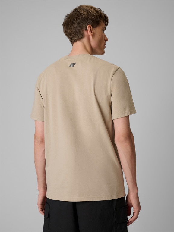 Męski t-shirt z nadrukiem 4F 4FWSS26TTSHM3321 - beżowy