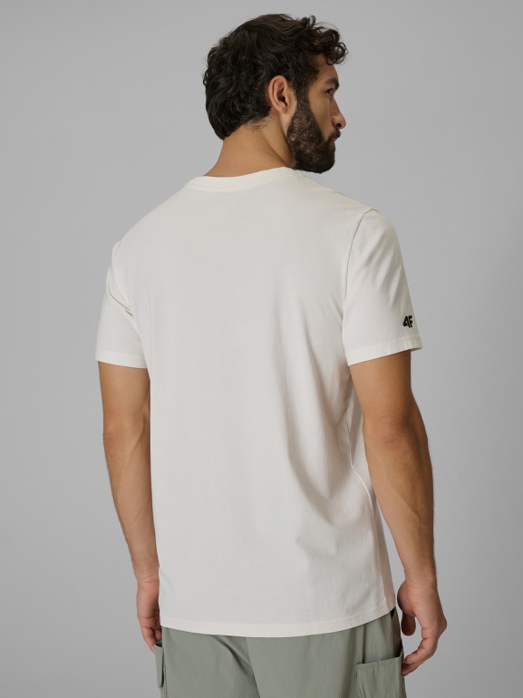 Męski t-shirt z nadrukiem 4F 4FWSS26TTSHM3329 - beżowy