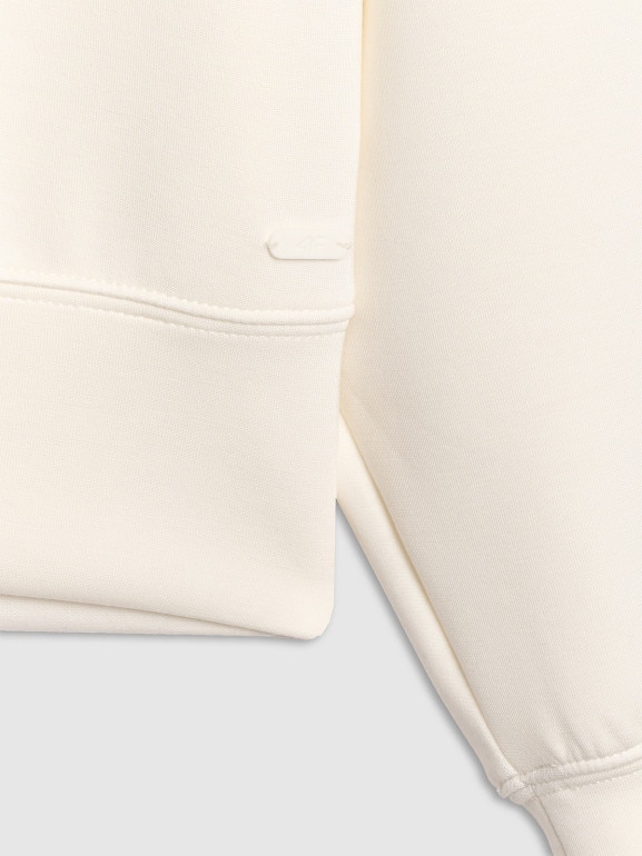 Damska bluza dresowa nierozpinana z kapturem 4F 4FWAW25TSWSF1834 - biała