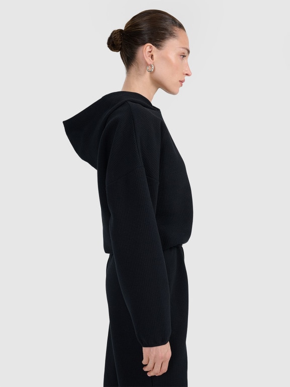 Damska bluza dresowa nierozpinana z kapturem 4F 4FWAW25TSWSF1847 - czarna