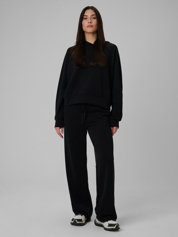Damska bluza dresowa nierozpinana z kapturem 4f 4FWSS26TSWSF2183 - czarna
