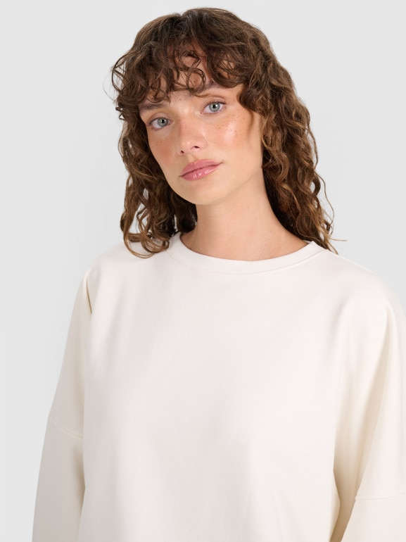 Damska bluza nierozpinana bez kaptura 4F 4FWAW25TSWSF1888 - beżowa