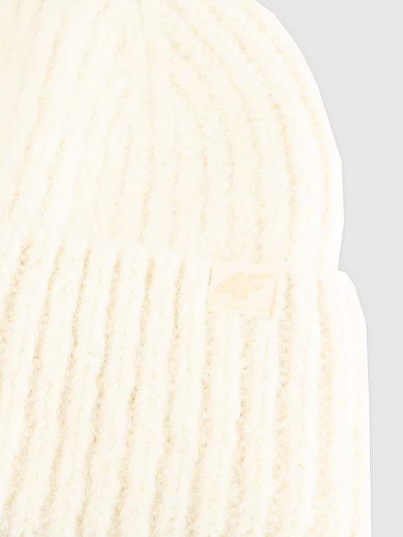 Damska czapka beanie zimowa 4F 4FRAW25ACAPF0729 - beżowa