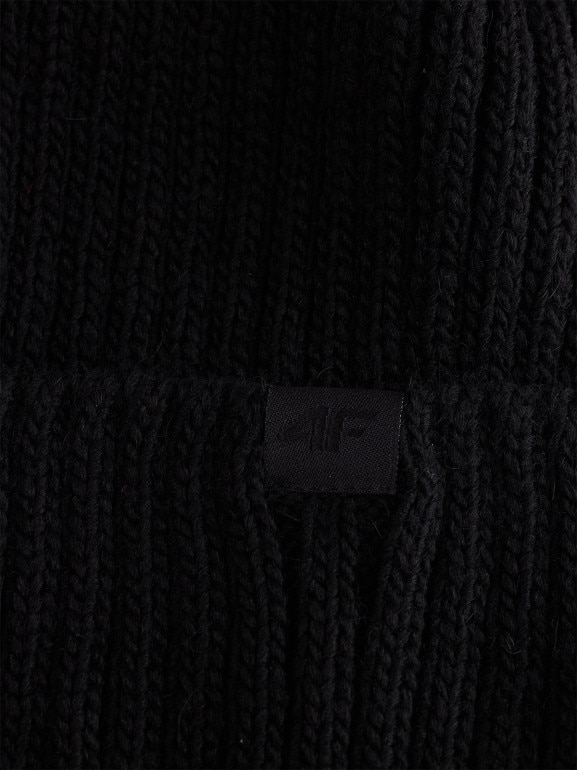 Damska czapka zimowa 4F 4FRAW25ACAPF0802 - czarna