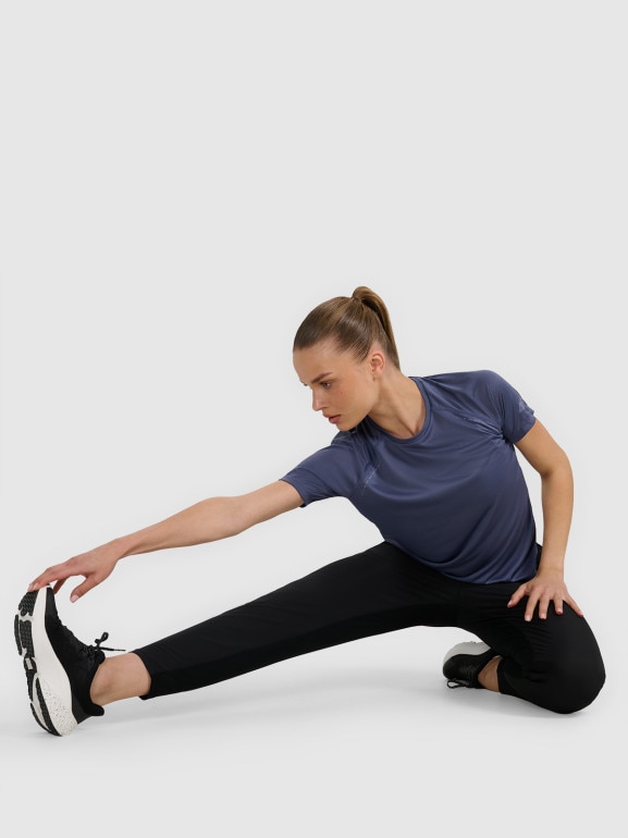 Damska koszulka do biegania 4F 4FWAW25TFTSF1502 - granatowa