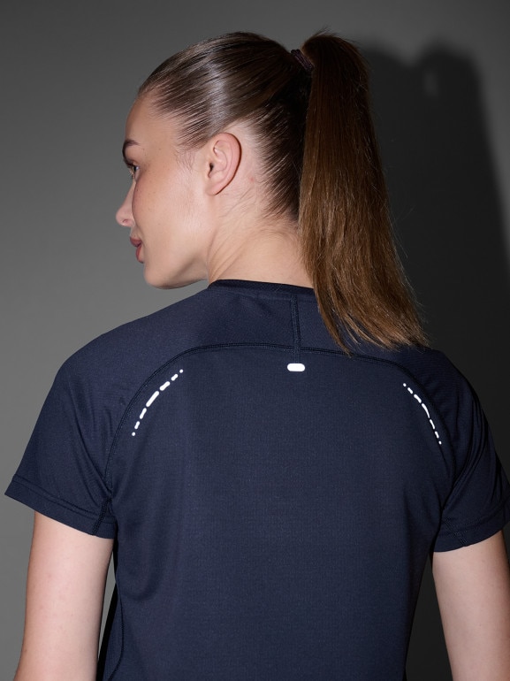 Damska koszulka do biegania 4F 4FWAW25TFTSF1510 - czarna