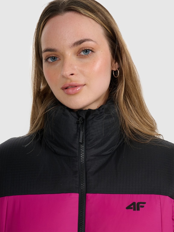 Damska kurtka puchowa pikowana 4F 4FWAW25TDJAF581 - różowa