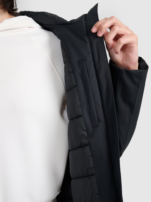 Damska parka zimowa 4F FRAW25TTJAF1027 - czarna