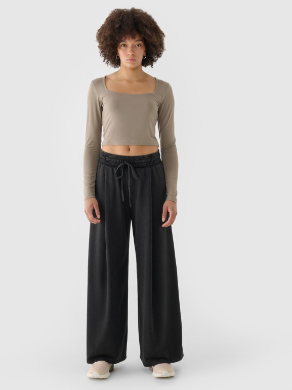 Damski longsleeve crop top 4F 4FRSS24TLONF499 - brązowy