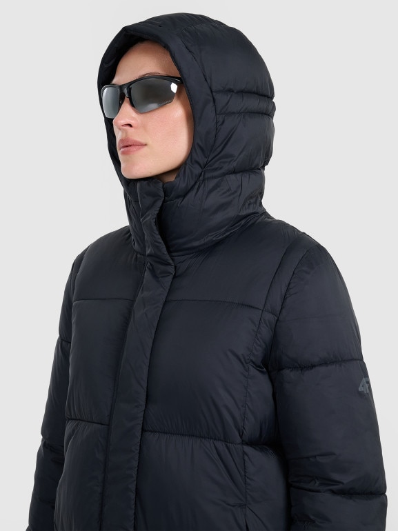 Damski płaszcz puchowy pikowany 4F 4FWAW25TDJAF586 - czarny