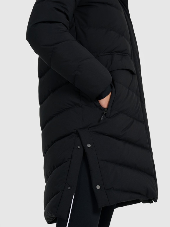 Damski płaszcz puchowy z naturalnym wypełnieniem 4F 4FRAW25TDJAF0812 - czarny