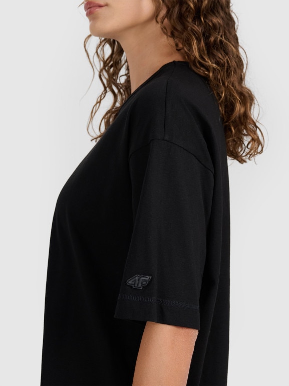 Damski t-shirt oversize 4F 4FWAW25TTSHF2350 - czarny