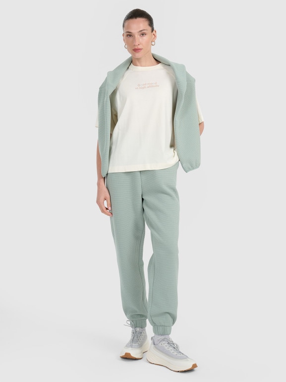 Damski t-shirt oversize z nadrukiem 4F 4FWAW25TTSHF2323 - biały