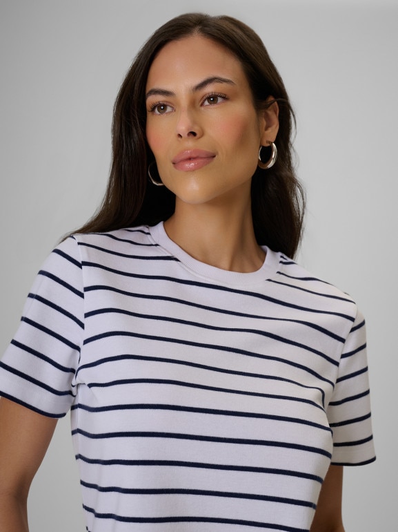Damski t-shirt w paski 4F 4FRSS26TTSHF4023 - biały