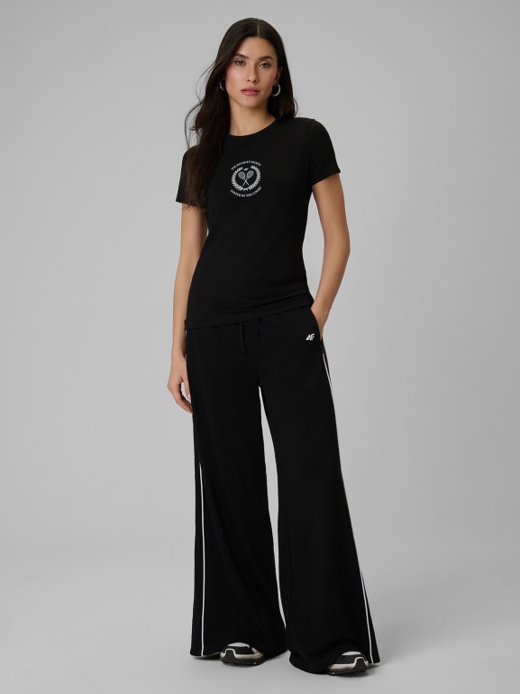 Damski t-shirt z nadrukiem 4F 4FWSS26TTSHF2723 - czarny