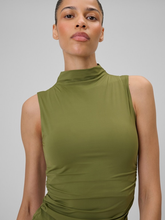 Damski top do jogi 4F 4FWSS26TFSLF0885 - zielony