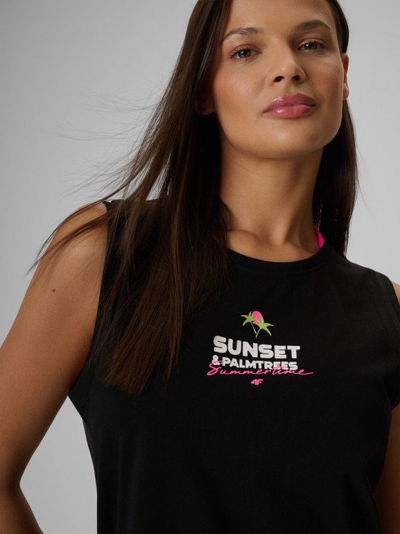 Damski top z nadrukiem 4F 4FWSS26TSLEF240 - czarny