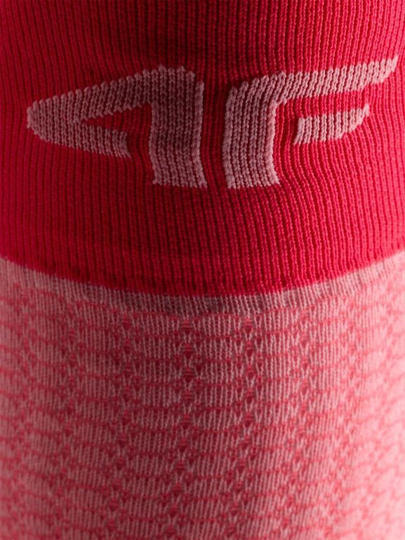 Damskie skarpety narciarskie 4F 4FRAW25UFSOF277 - różowe 