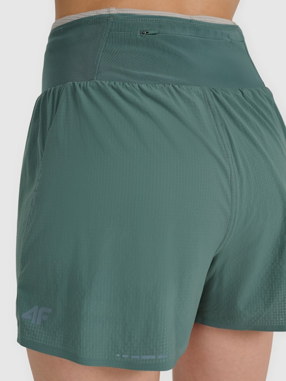 Damskie spodenki do biegania 4F 4FWAW25TFSHF1031 - zielone