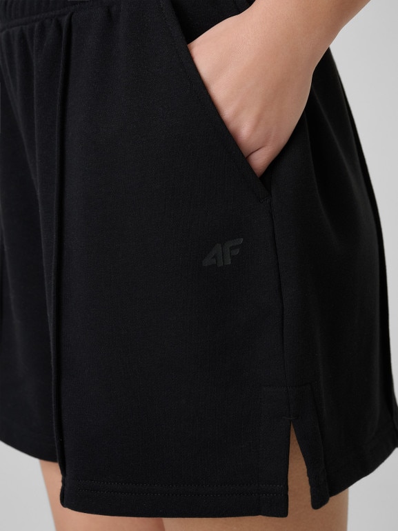 Damskie spodenki dresowe 4F 4FWSS26TSHOF707 - czarne