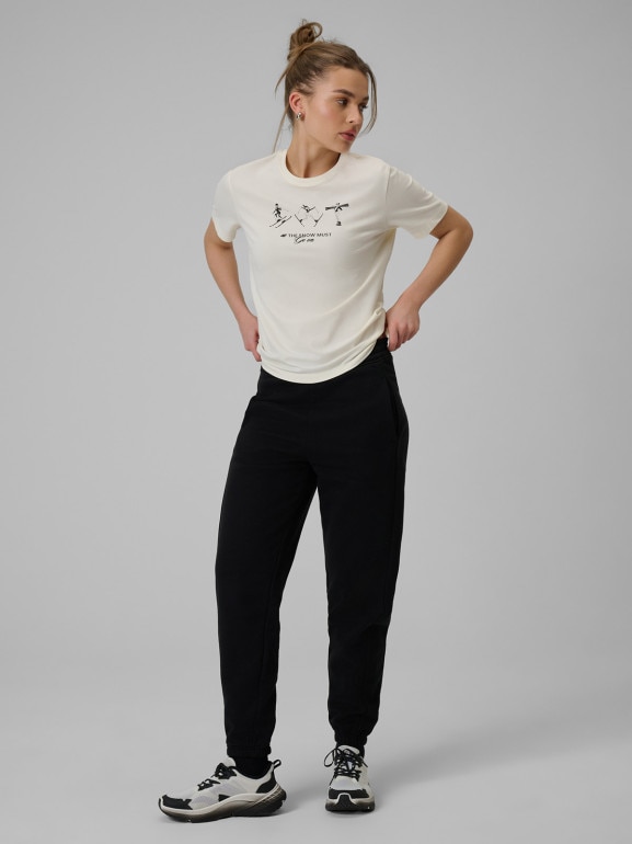 Damskie spodnie dresowe joggery 4F 4FRSS26TTROF1724 - czarne