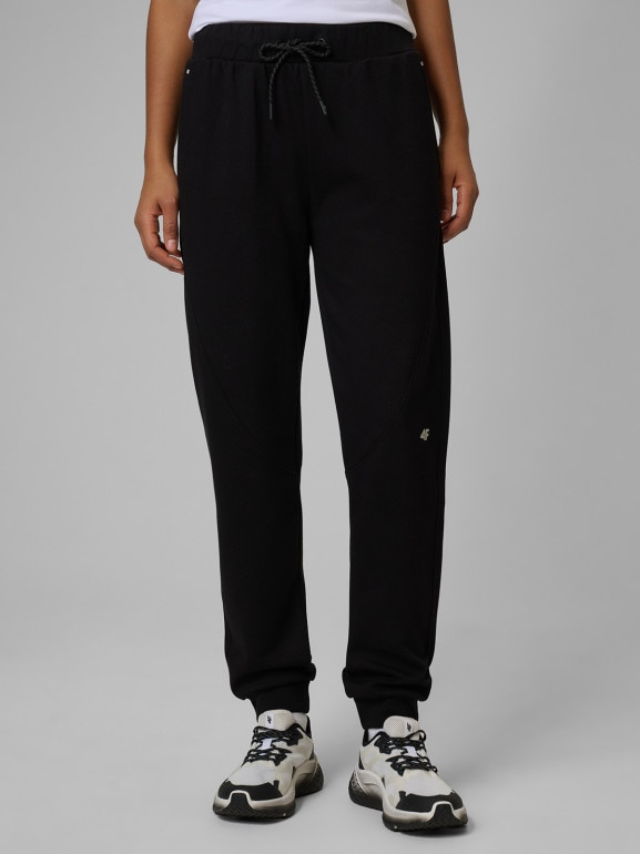Damskie spodnie dresowe joggery 4F 4FWSS26TTROF1412 - czarne