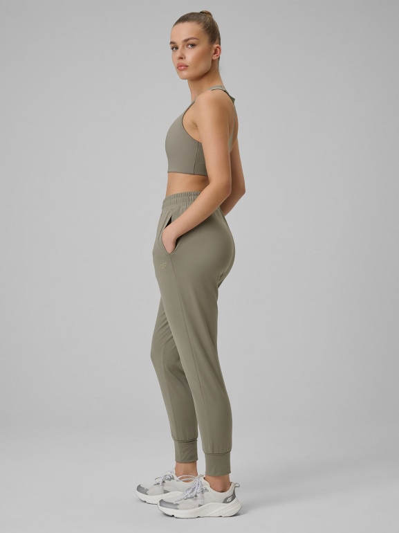 Damskie spodnie treningowe 4F 4FWSS26TFTRF1074 - khaki