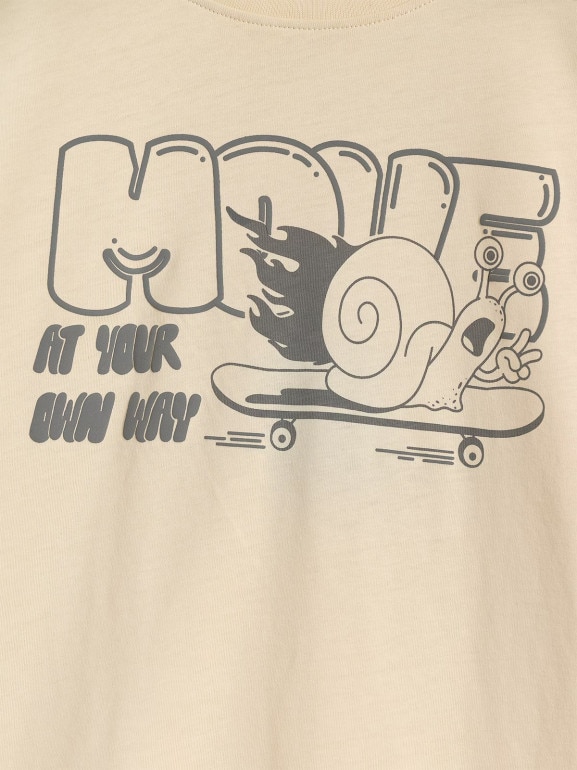 Chłopięcy t-shirt oversize z nadrukiem 4F 4FJRAW25TTSHM3208 - beżowy