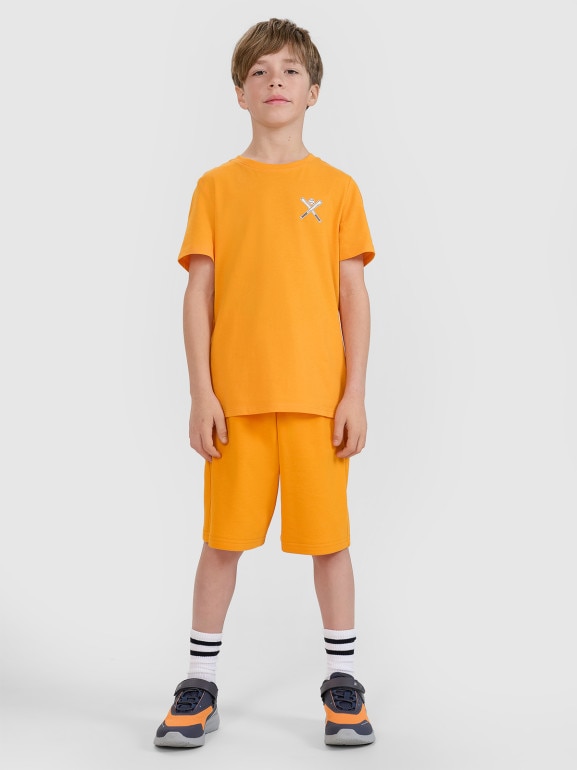 Chłopięce spodenki dresowe 4F 4FJRSS25TSHOM684 - pomarańczowe