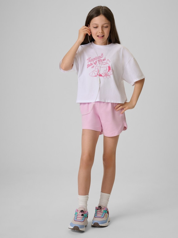 Dziewczęcy crop top z nadrukiem 4F 4FJRSS26TTSHF3983 - biały