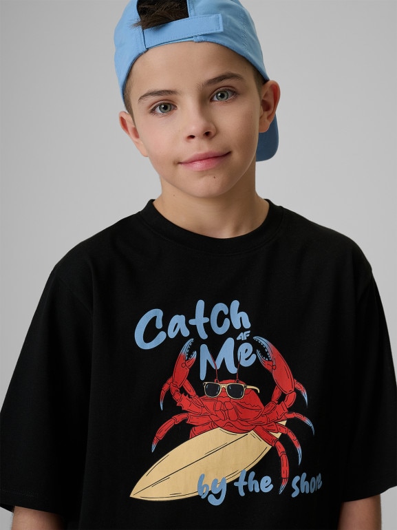 Chłopięcy t-shirt z nadrukiem 4F 4FJRSS26TTSHM3903 - czarny